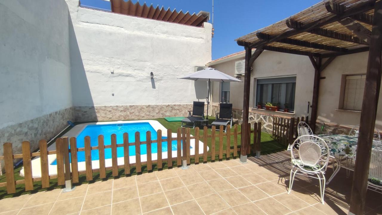 La Casa Del Cerrillo Villa Sonseca Екстериор снимка